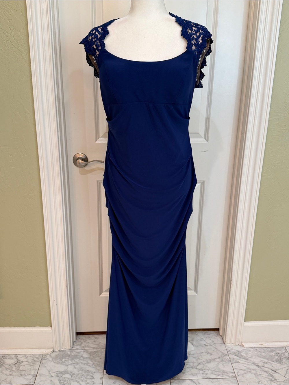 Vintage Elegant Blue Lace w Lace Evening Gown Ruched